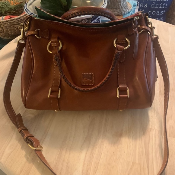 Dooney & Bourke Handbags - Natural Leather Dooney & Bourke Florentine Satchel